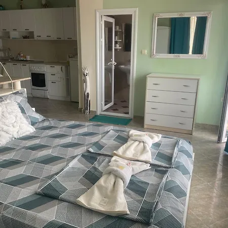 Terzievi Family House Гостевой дом Созополь