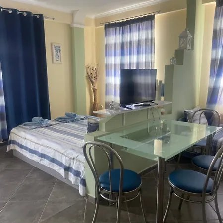 Къща за гости Terzievi Family House