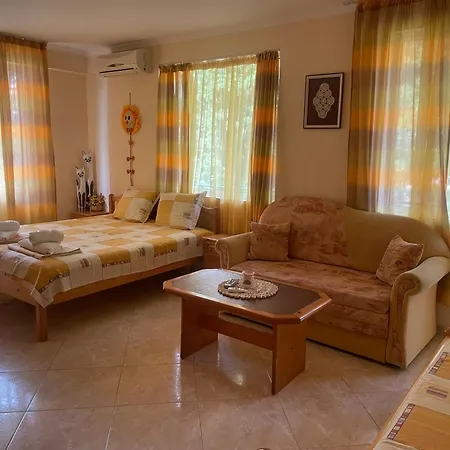 Гостевой дом Terzievi Family House Созополь