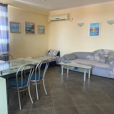 בית הארחה Terzievi Family House