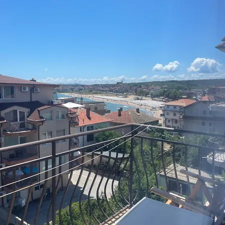 Terzievi Family House בית הארחה 3*