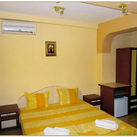 Terzievi Family House סוזופול