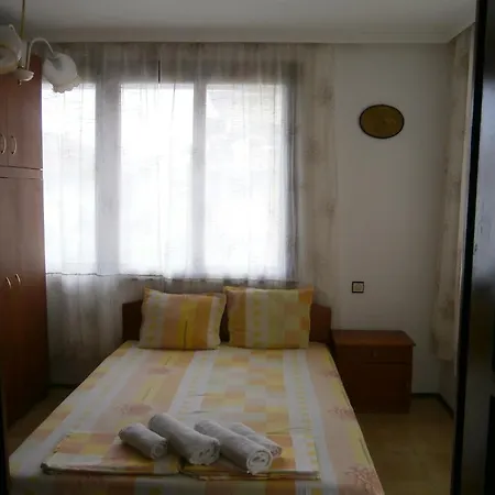 Terzievi Family House סוזופול